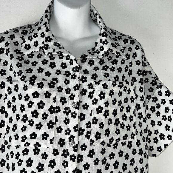 OAT NEW YORK Black White Daisy Print Boxy Blouse-S - Picture 3 of 10